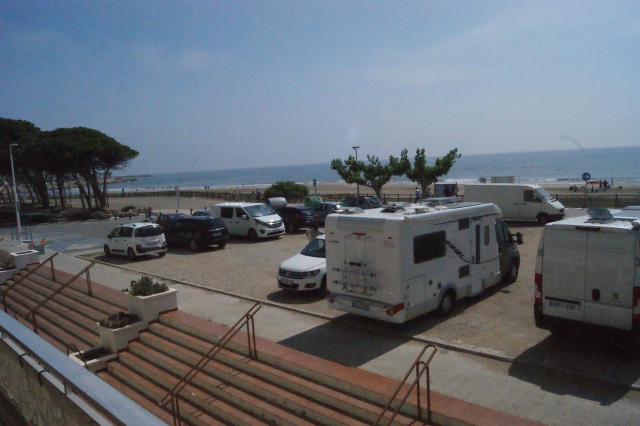 Apartamentos Irta Playa Alcossebre Buitenkant foto